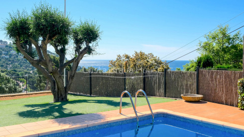 Villa en Llafranc con vistas al mar y piscina privada