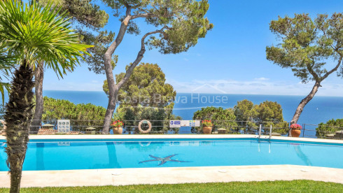 Casa con vistas al mar en complejo exclusivo de Llafranc