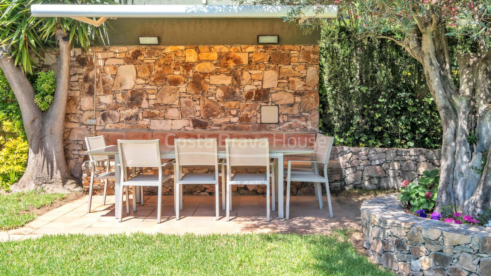 Casa con vistas al mar en complejo exclusivo de Llafranc