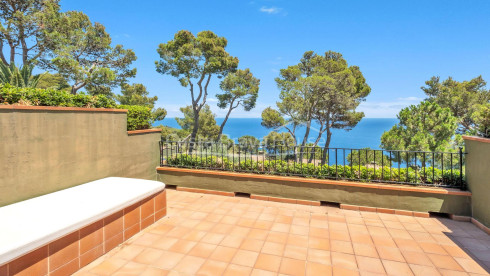 Casa con vistas al mar en complejo exclusivo de Llafranc