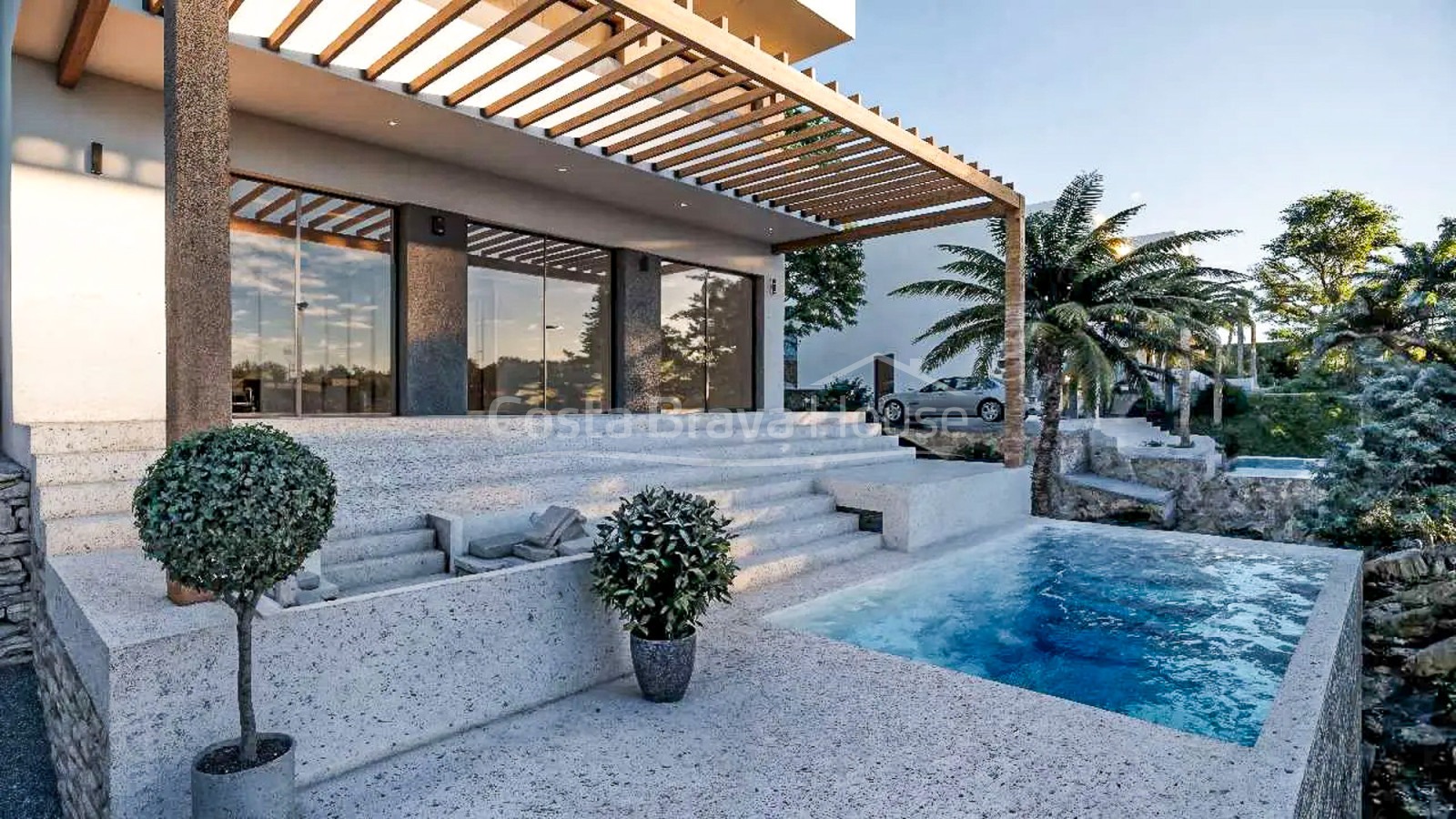Villa Passivhaus con acabados de lujo en Tossa de Mar