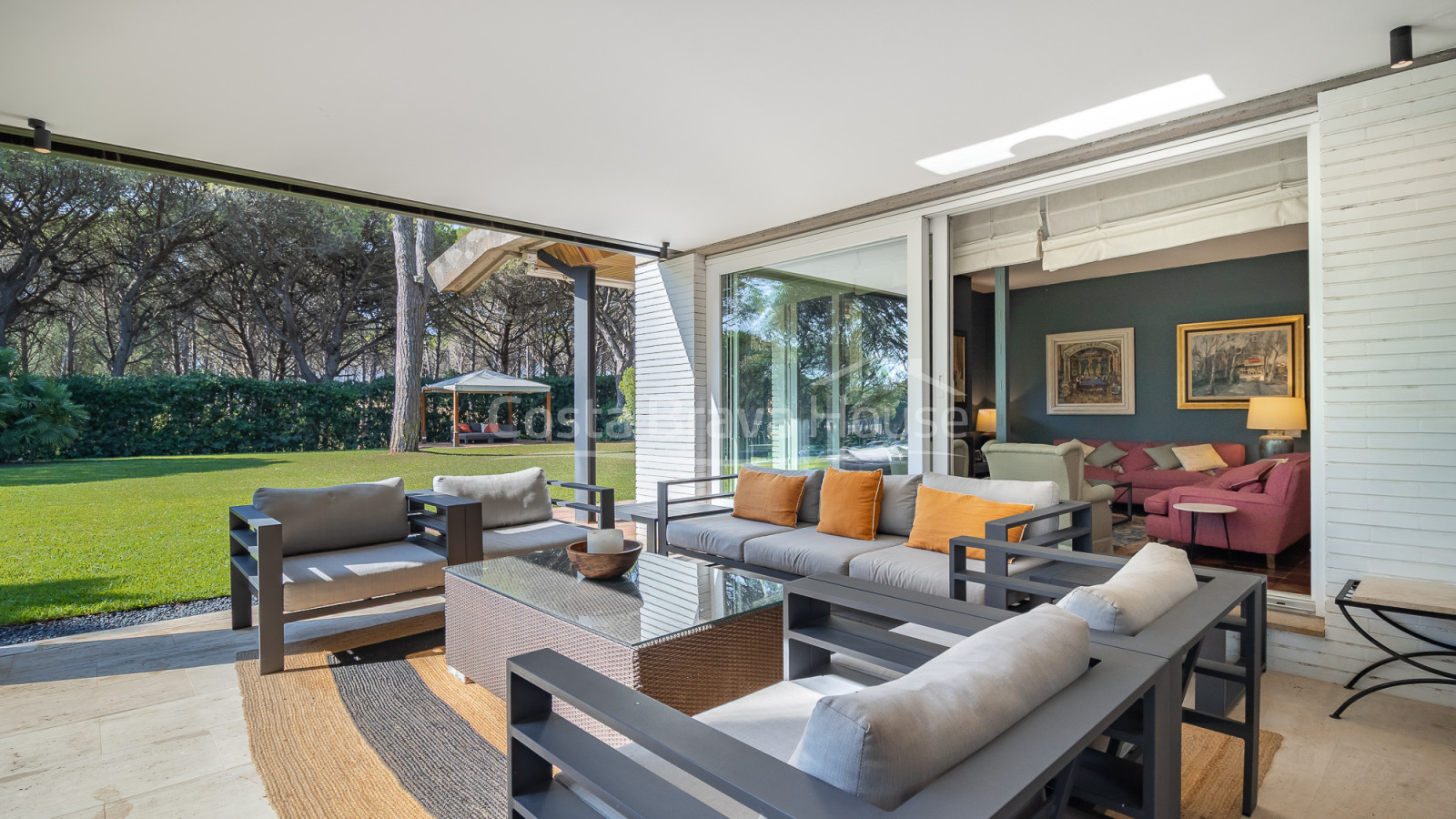 Villa à Pals proche du golf et de la plage avec jardin privé