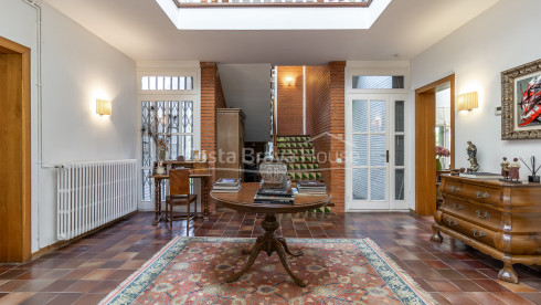 Villa in Pals near golf and the beach with private garden