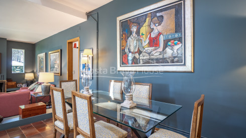 Villa in Pals near golf and the beach with private garden