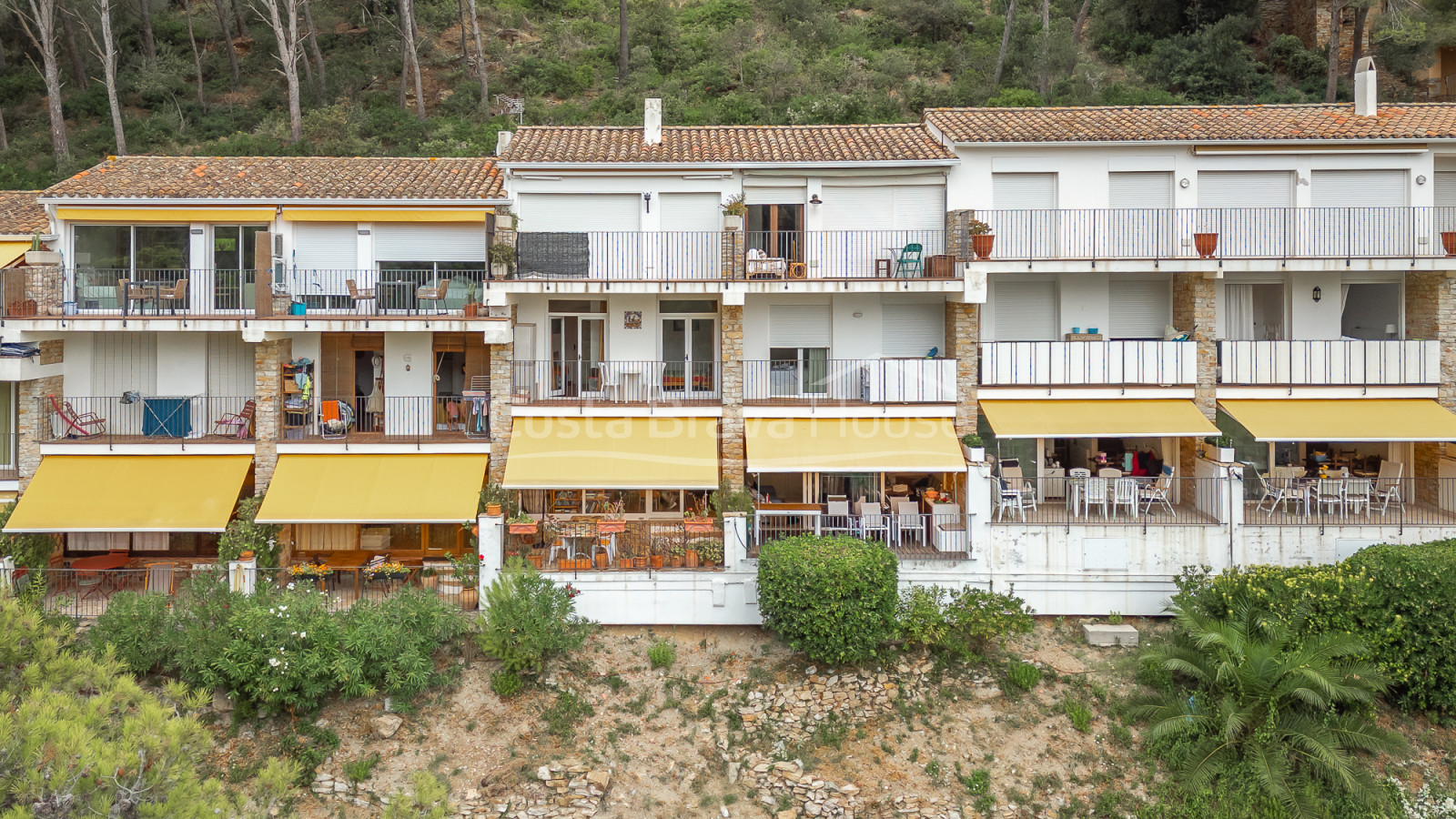 Dúplex con vista mar y terrazas en Sa Tuna, Begur