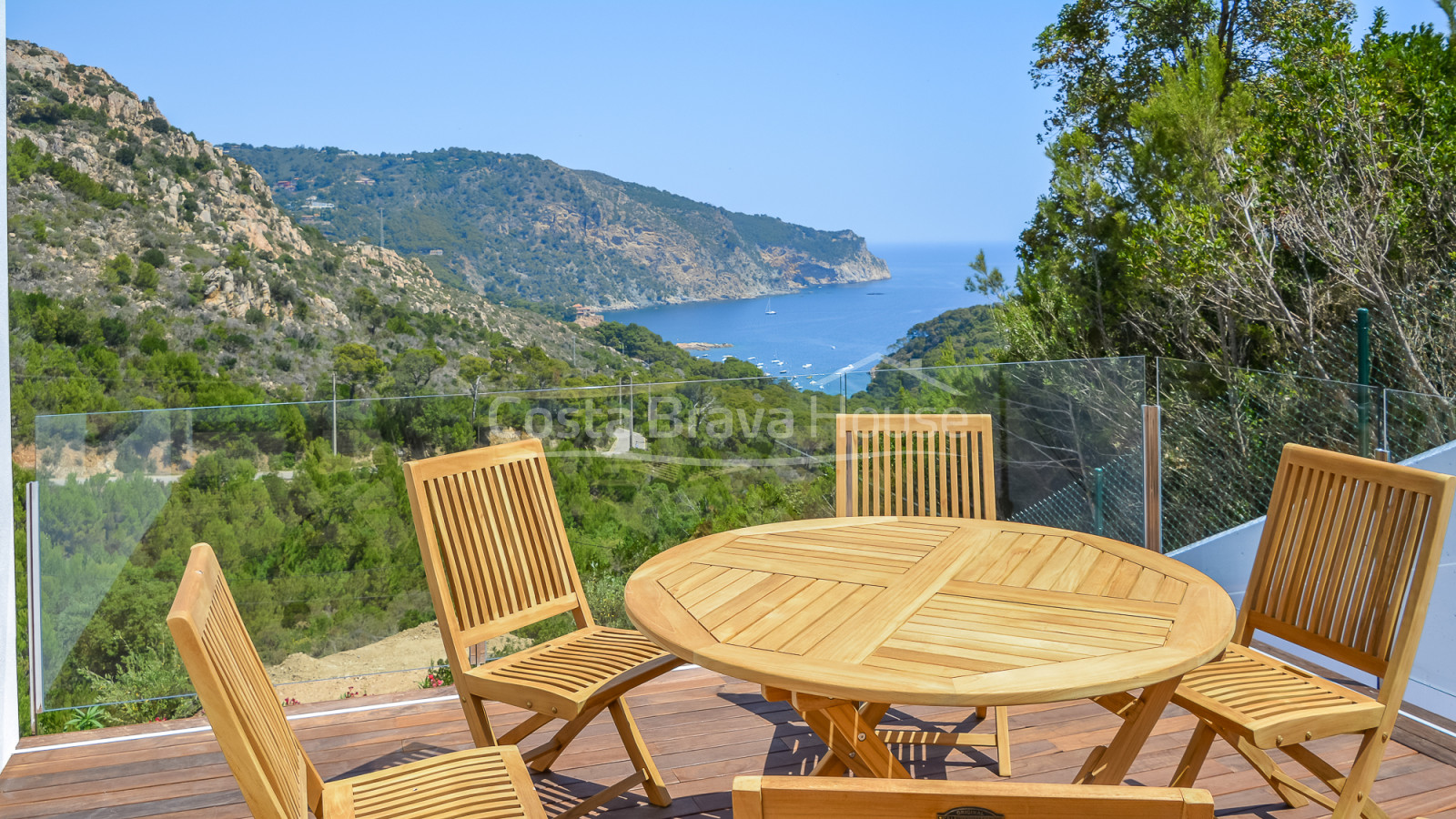 Villa vistas mar Begur Aiguablava licencia turística