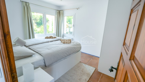 Villa vistas mar Begur Aiguablava licencia turística