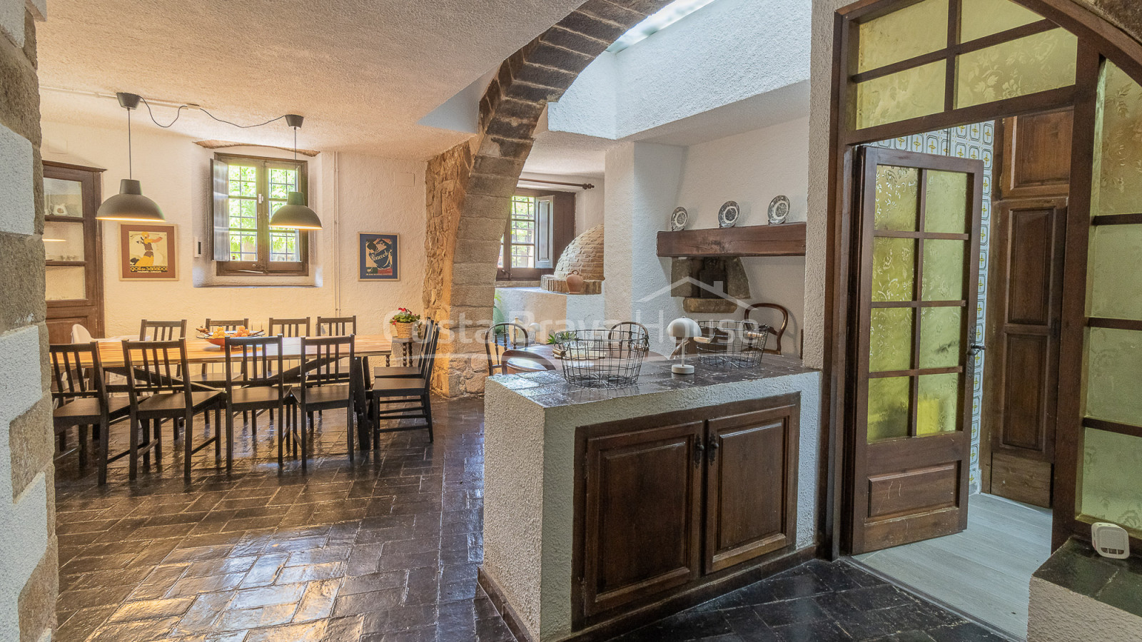 Historisch landhuis (masia) te koop in Llagostera, tussen Girona en de Costa Brava