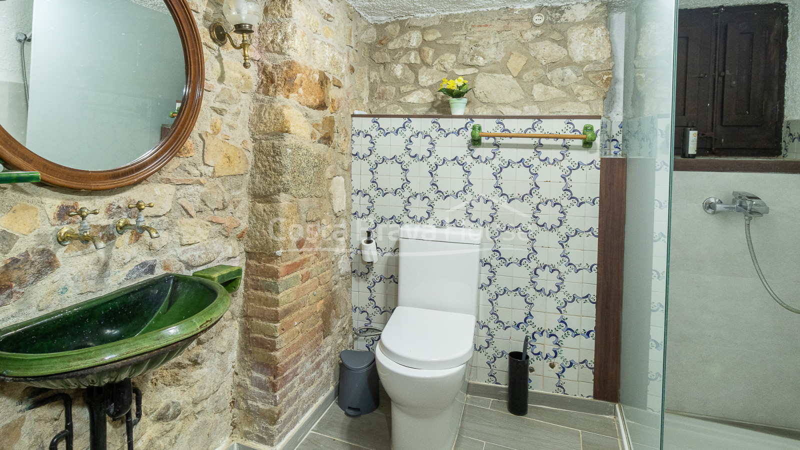 Masía histórica en venta en Llagostera entre Girona y la Costa Brava