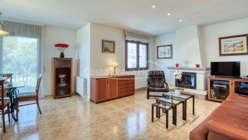 Villa for sale in Sant Antoni de Calonge with private pool and garden