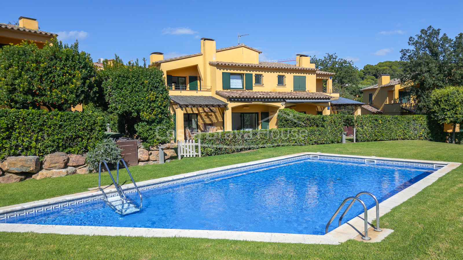 Casa amb jardí privat i piscina comunitària en venda a Llafranc