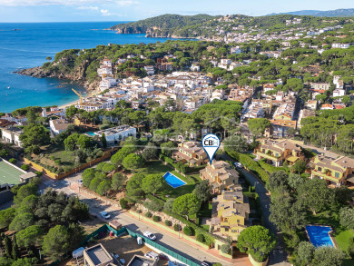 Maison avec jardin privé dans un complexe résidentiel exclusif à 400 m de la plage et du port de Llafranc