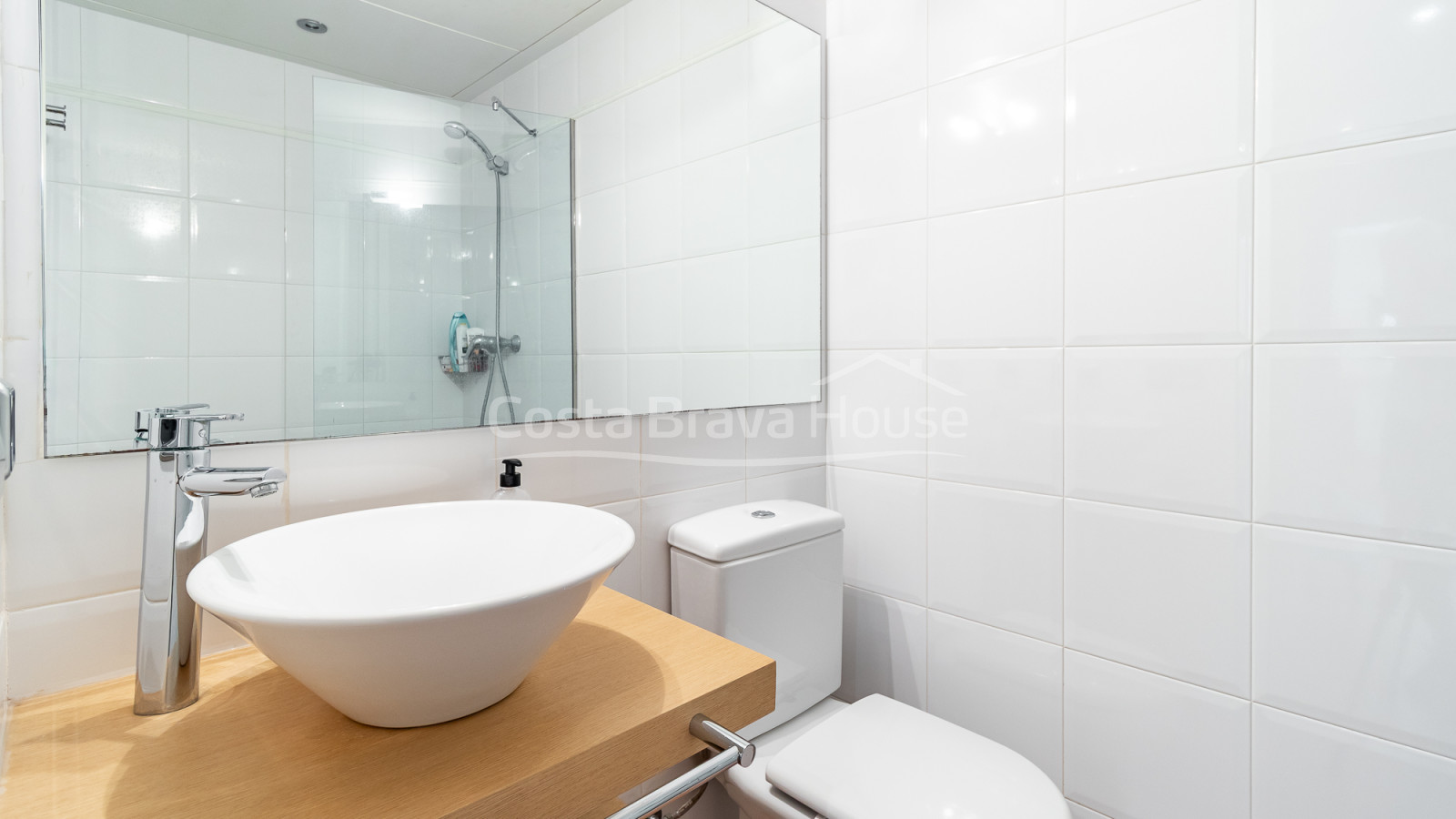Huis met privétuin en gemeenschappelijk zwembad te koop in Llafranc