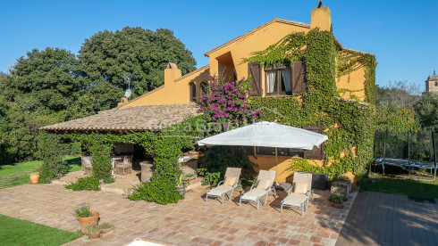 House with garden and pool for sale in Torrent, Costa Brava