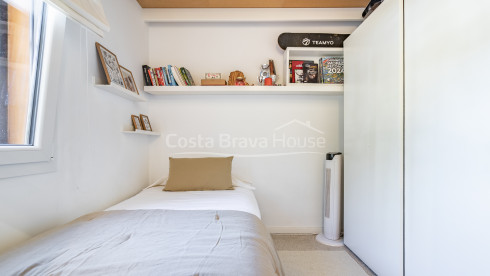 Casa con jardín y piscina en venta en Torrent, Costa Brava