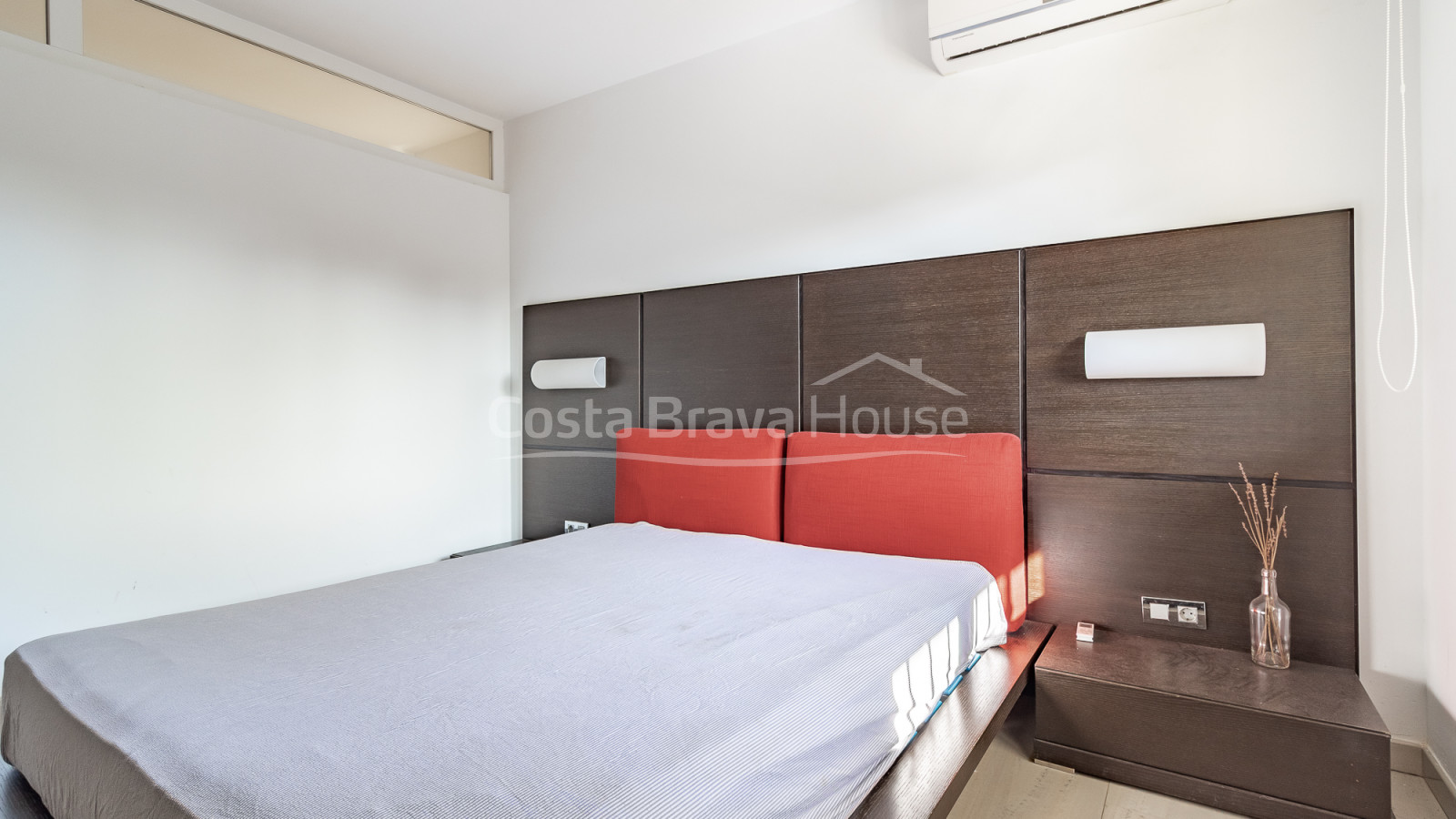 Casa amb piscina i vistes obertes en venda a Begur prop de Sa Riera