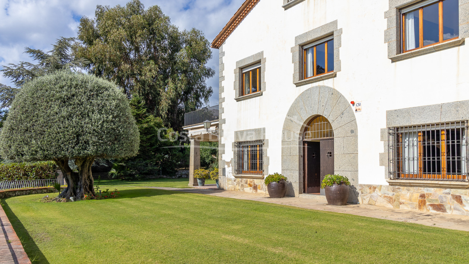 Casa senyorial mediterrània en venda a Sant Andreu de Llavaneres