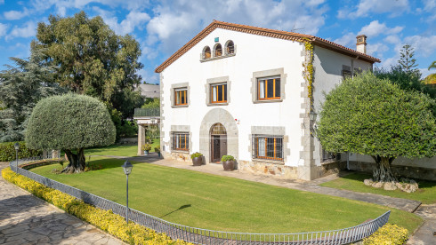 Maison de maître méditerranéenne à vendre à Sant Andreu de Llavaneres