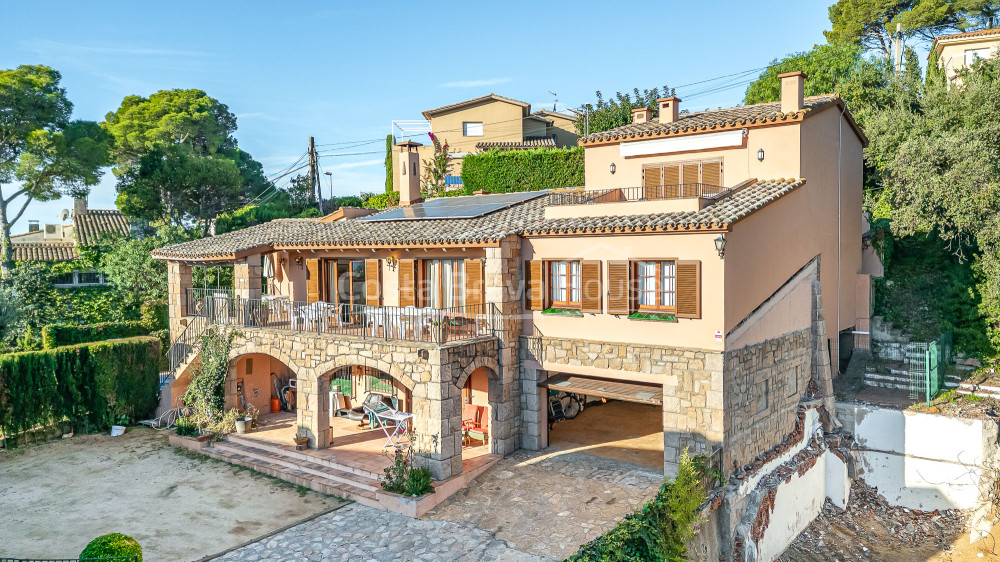 Villa en Llafranc con vistas al mar y piscina privada