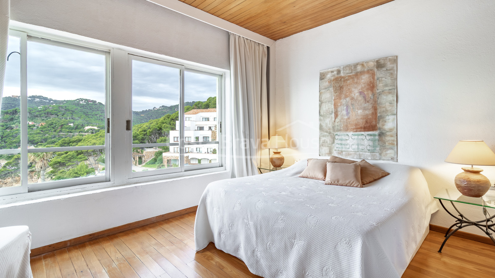 Apartamento en venta en cap sa sal begur vistas al mar