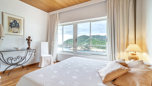 Apartamento en venta en cap sa sal begur vistas al mar