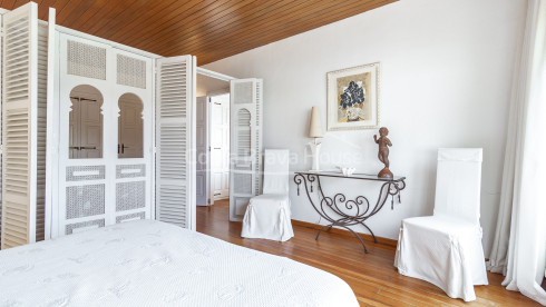 Apartamento en venta en cap sa sal begur vistas al mar