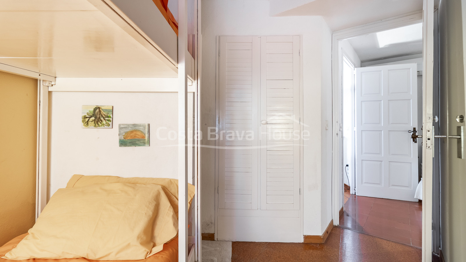 Apartamento en venta en cap sa sal begur vistas al mar