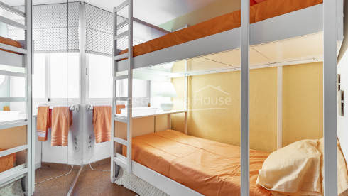 Apartamento en venta en cap sa sal begur vistas al mar