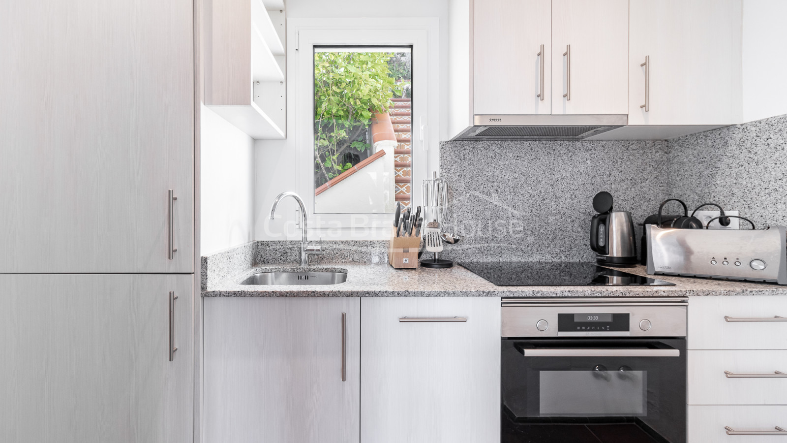 Villa with sea views Begur Aiguablava tourist license