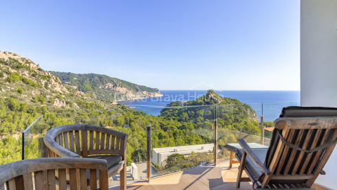 Villa vistes mar Begur Aiguablava llicència turística