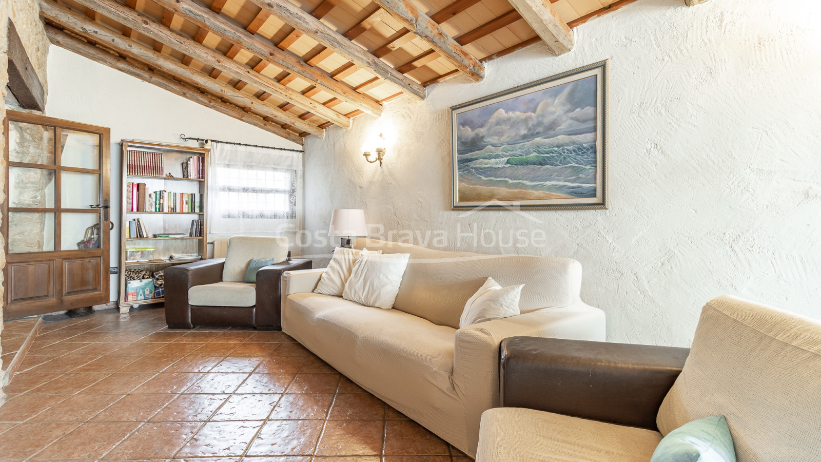 Catalan country house for sale in Esclanyà Begur with garden and apartment