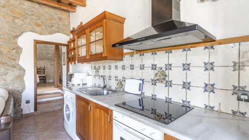 masía en venta en Esclanyà Begur con jardín y apartamento