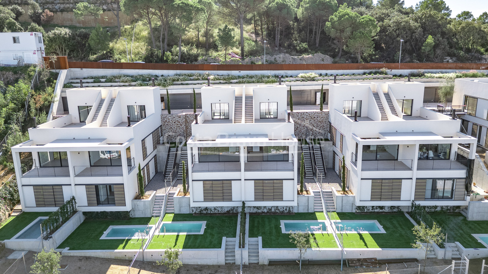 Casa de lujo de obra nueva con jardin y piscina en Begur