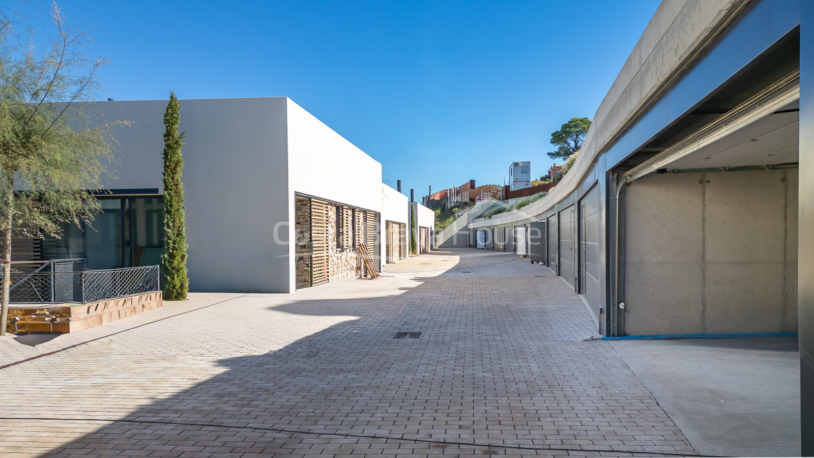 Luxe nieuwbouwhuis met tuin en zwembad in Begur