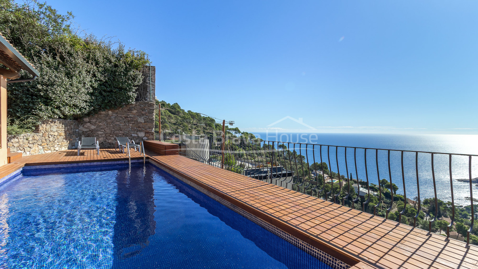 Maison de luxe avec vue mer et piscine à vendre à Aiguablava, Begur