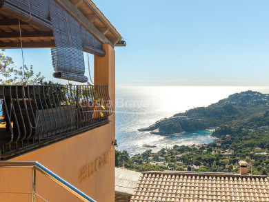 Maison de luxe avec vue mer et piscine à vendre à Aiguablava, Begur