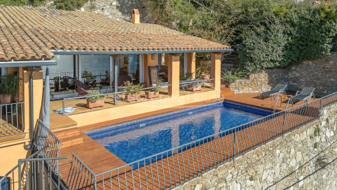 Casa de lujo con vistas al mar y piscina en venta en Aiguablava, Begur