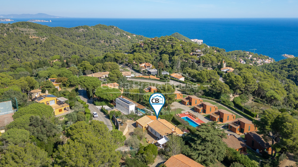 casa mediterránea con vistas al mar en venta en Begur Sa Tuna