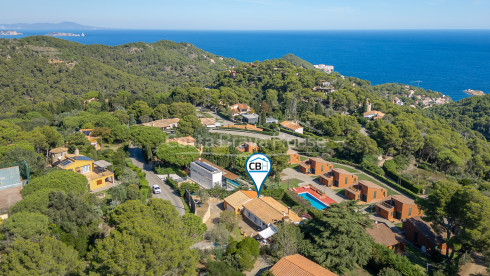 casa mediterránea con vistas al mar en venta en Begur Sa Tuna