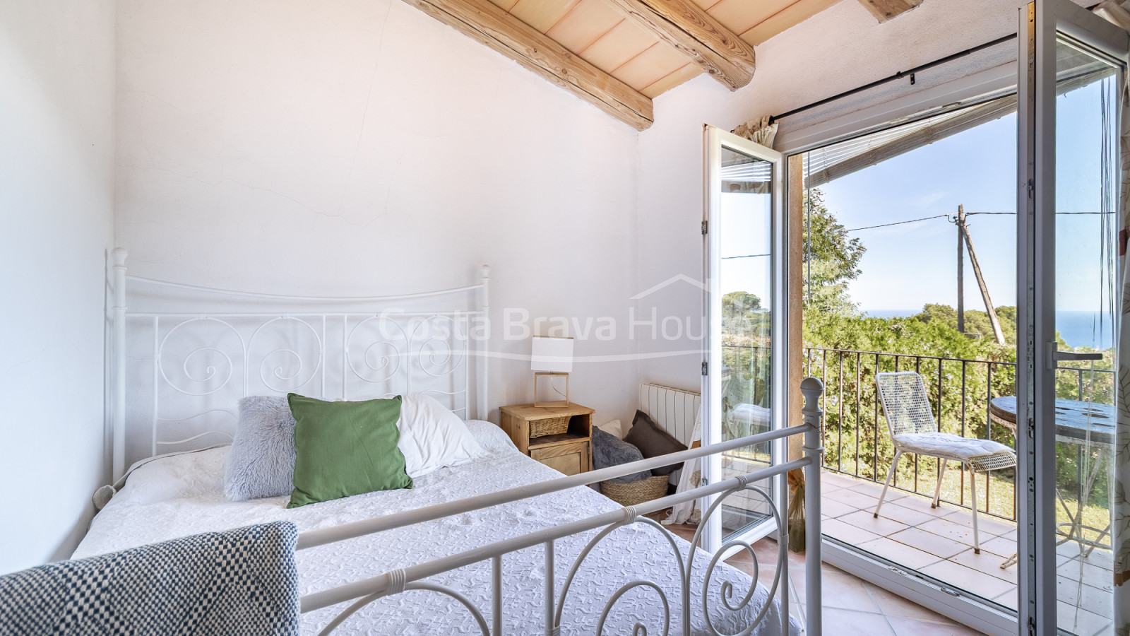 casa mediterránea con vistas al mar en venta en Begur Sa Tuna