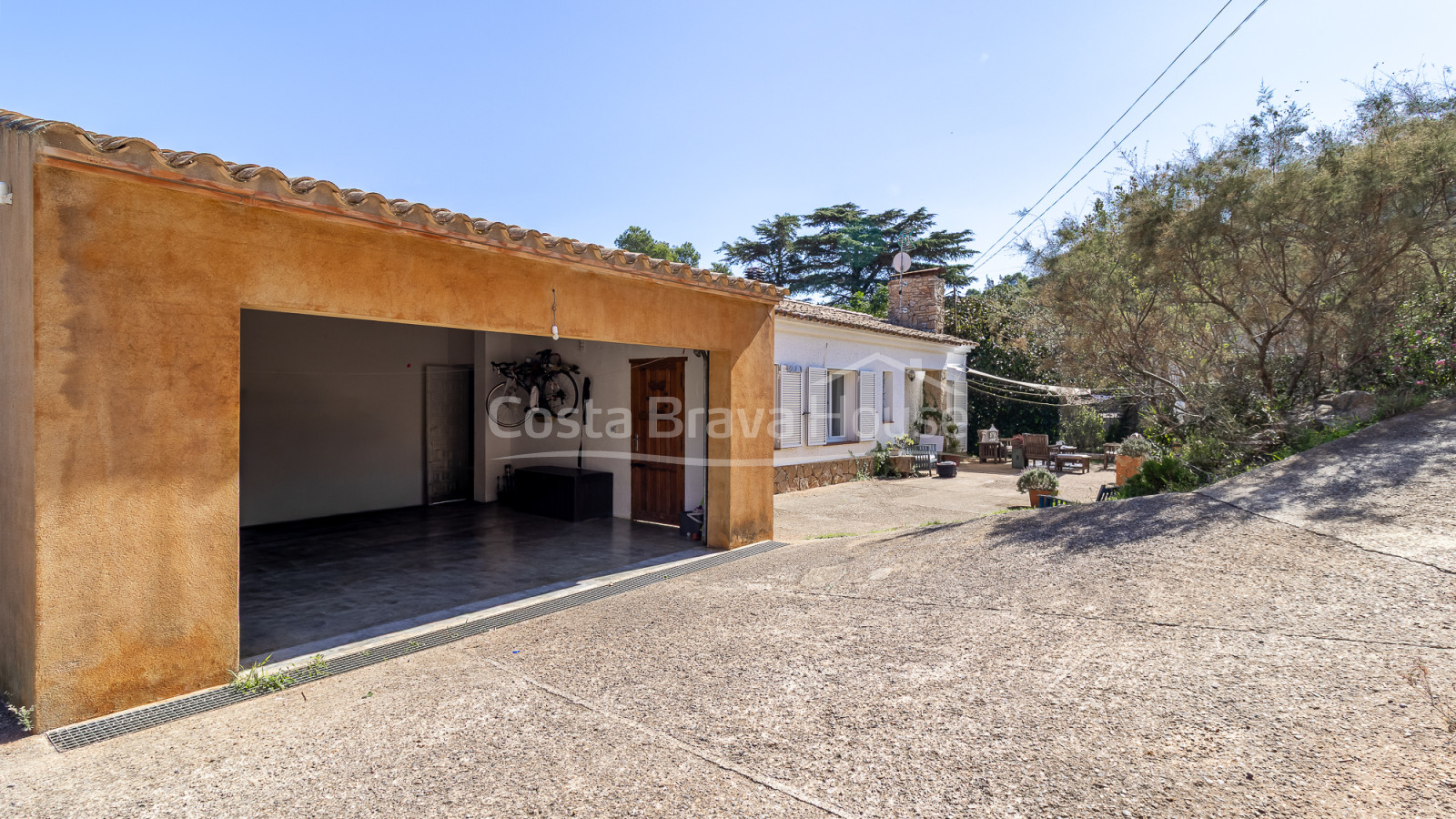 mediterranean house with sea views for sale in Begur Sa Tuna