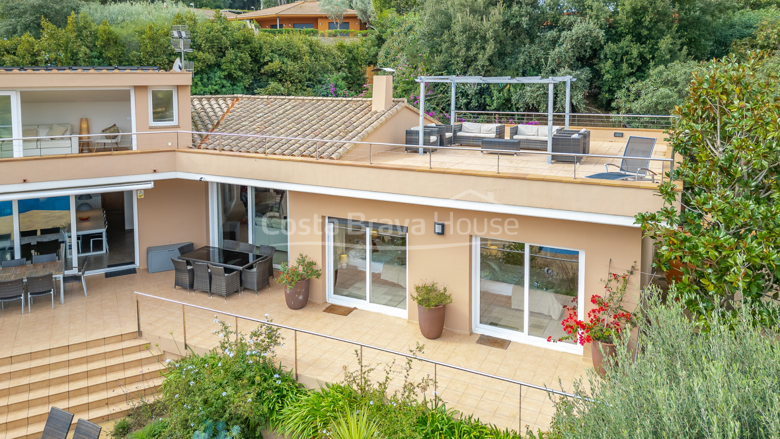 Maison méditerranéenne avec piscine et vue sur la mer à Aiguablava Begur