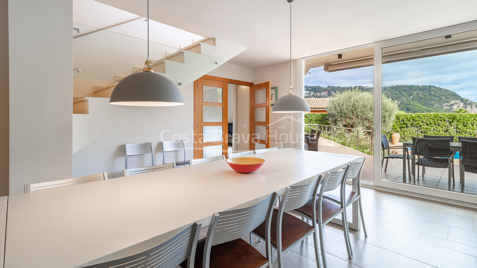 Casa mediterrània amb piscina i vistes al mar a Aiguablava Begur