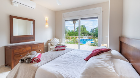 Casa mediterrània amb piscina i vistes al mar a Aiguablava Begur