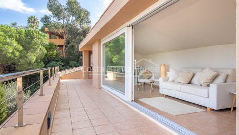 Casa mediterrània amb piscina i vistes al mar a Aiguablava Begur