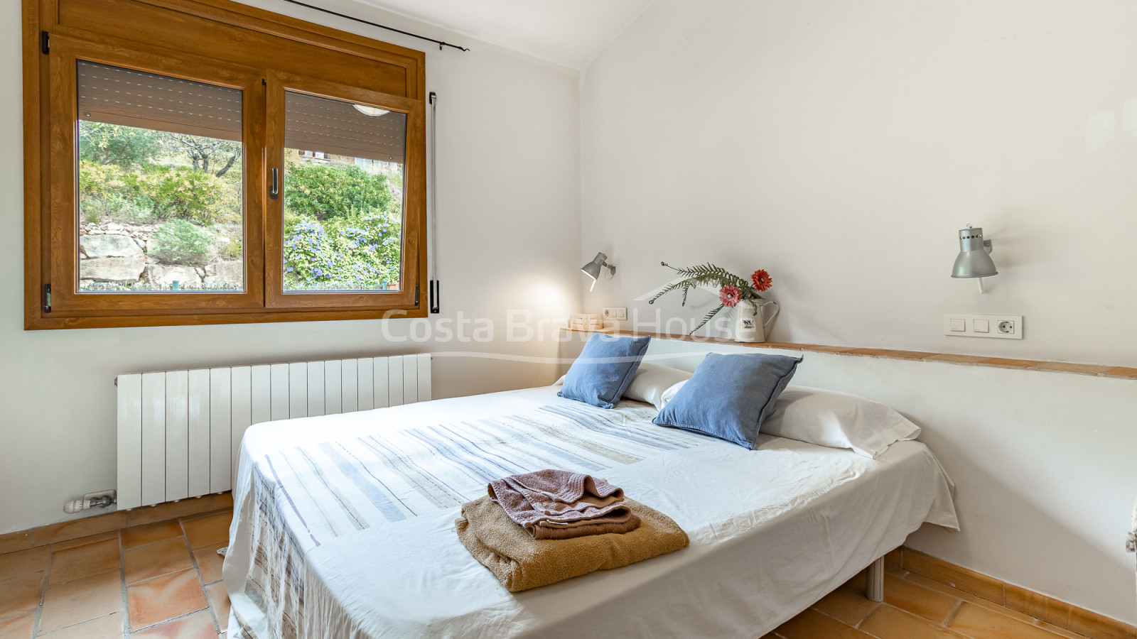 Casa con piscina y licencia turística en Begur