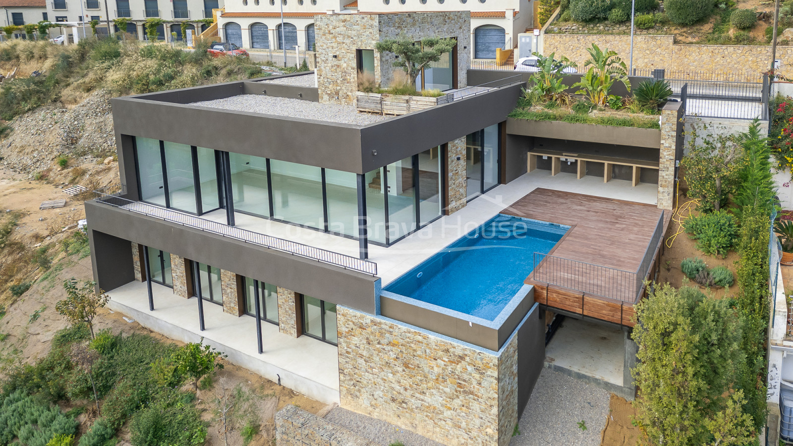 Newly built home in Begur with sea views and high-end equipment for sale