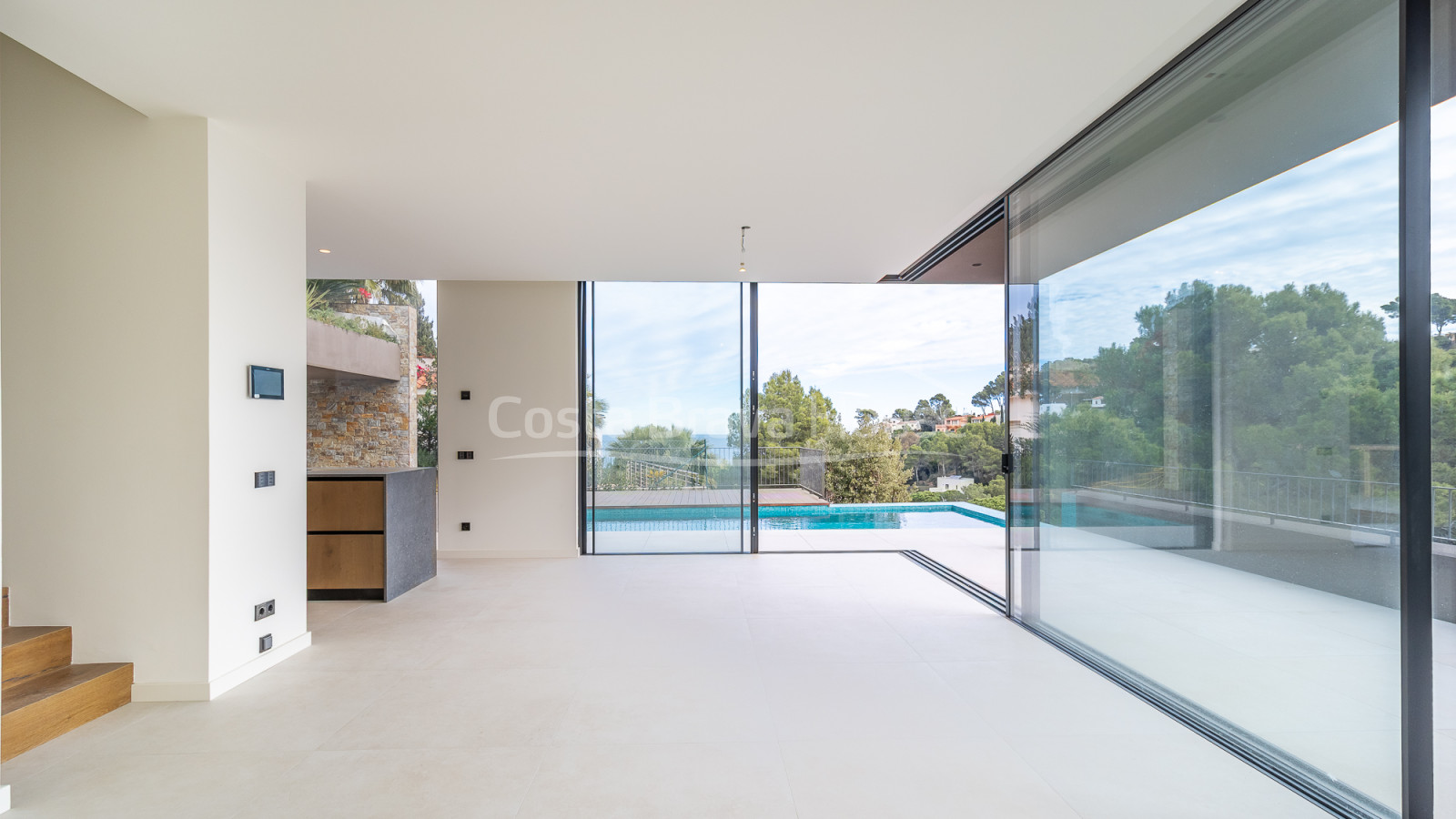 Maison neuve à Begur avec vue sur la mer et équipements haut de gamme à vendre