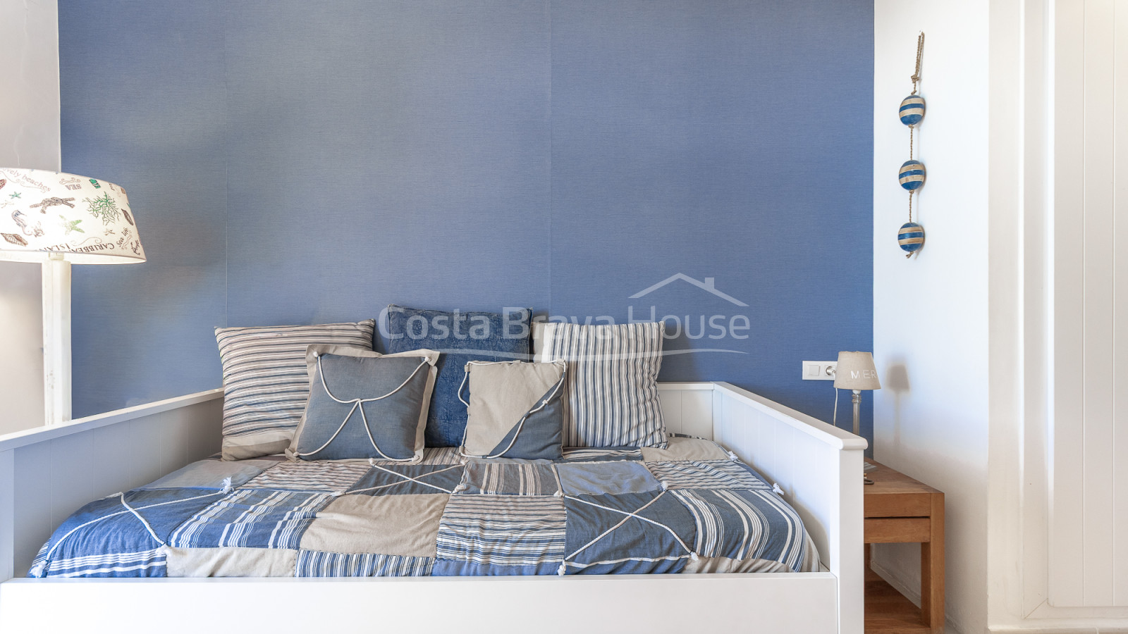 Casa con jardín privado en venta en Llafranc a 300 mtr de la playa