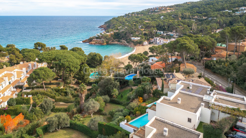 Contemporary house in Sa Riera with sea views, stepped terraces and private pool